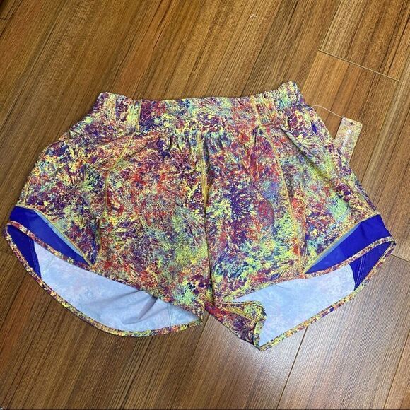 NWT Rare Lululemon Seawheeze 2019 hotty hot short 6 TALL - Picture 3 of 6